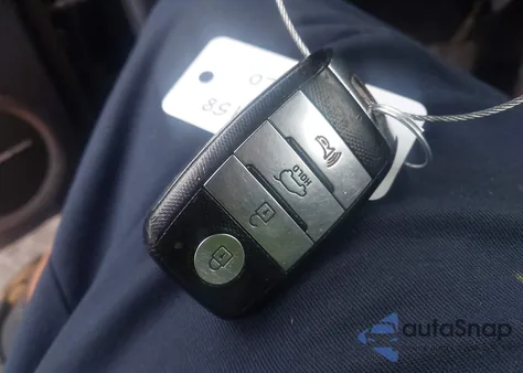 2017 Kia Soul + z USA, uszkodzony, nr VIN KNDJP3A57H7461761